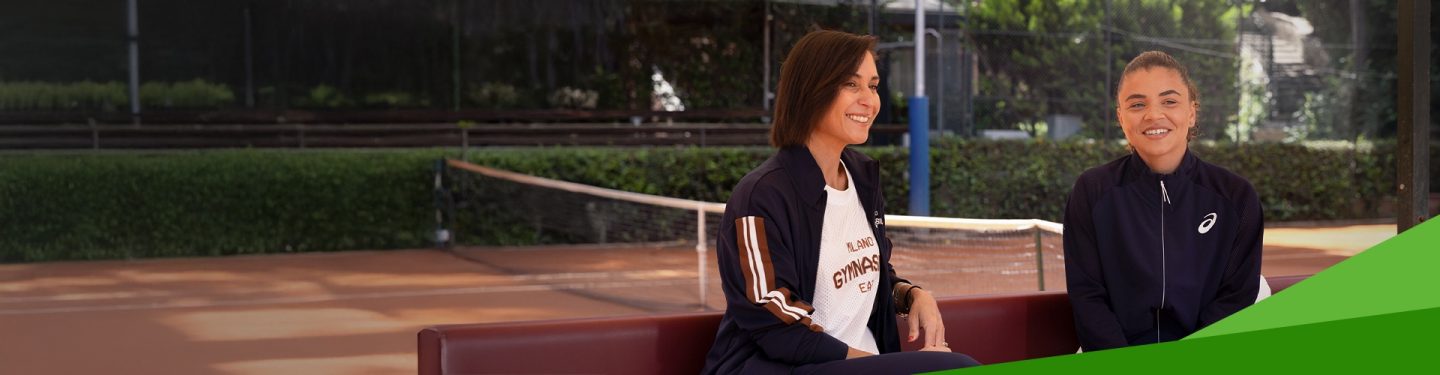 Primo piano di Jasmine Paolini e Flavia Pennetta