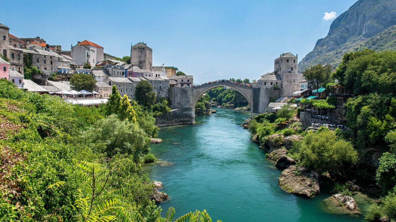 SMEs: Intesa Sanpaolo supports business development with the Western Balkans