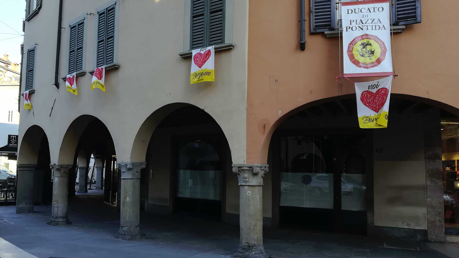 Bandiera e Ducato di Piazza Pontida